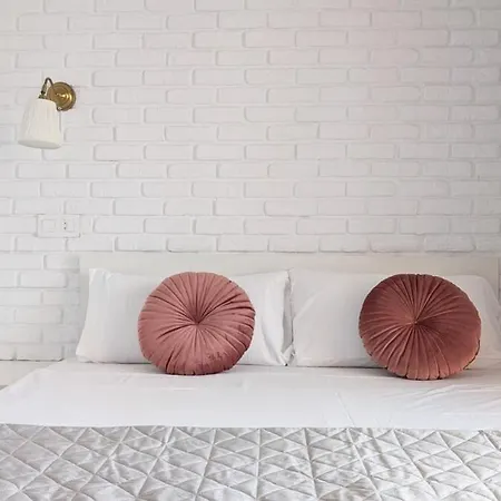 Marc Levante Daire *